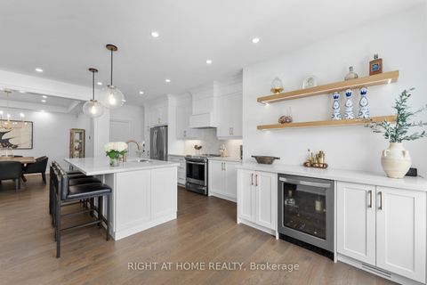 Photo 19 at 42 Alistair Crescent, Kleinburg, Vaughan