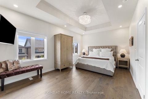 Photo 26 at 42 Alistair Crescent, Kleinburg, Vaughan