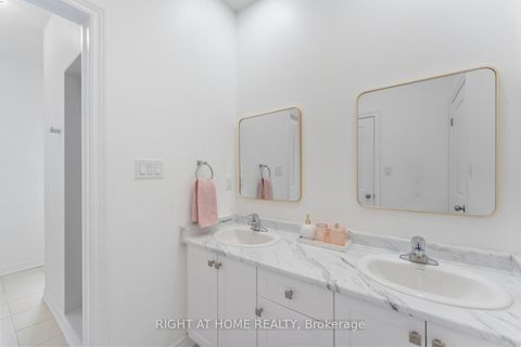 Photo 32 at 42 Alistair Crescent, Kleinburg, Vaughan