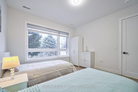 Photo 29 at 38 Uno Drive, Queensway, Toronto