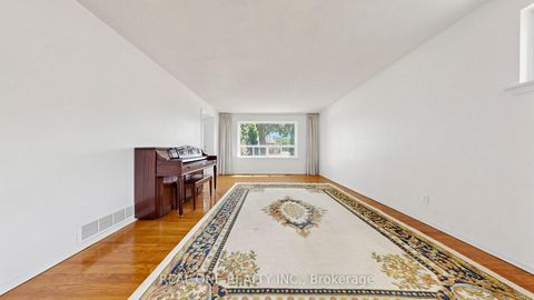 Photo 5 at 19 Nymark Avenue, Don Valley Village, Toronto