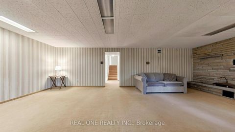 Photo 28 at 19 Nymark Avenue, Don Valley Village, Toronto