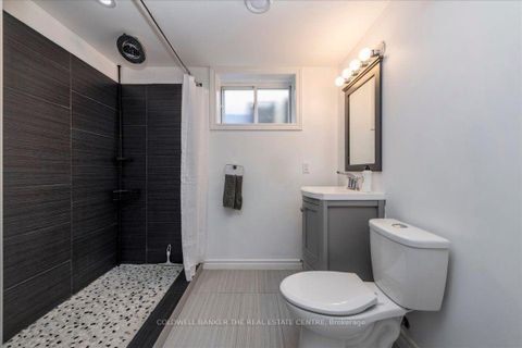 Photo 21 at 18 Agnes Street, Wellington, Barrie