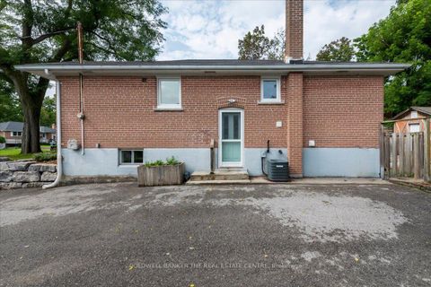 Photo 22 at 18 Agnes Street, Wellington, Barrie