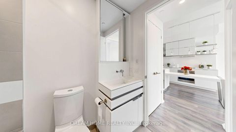 Photo 28 at 1701 - 197 YONGE ST Street, Yonge Corridor, Toronto