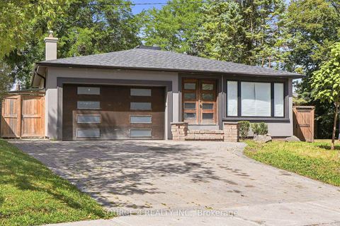 Photo 1 at 290 Newton Drive, Newtonbrook East, Toronto