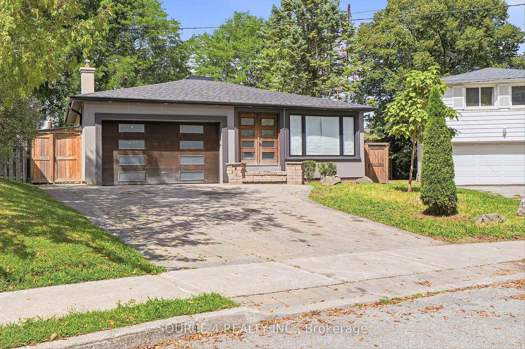 290 Newton Drive, Newtonbrook East, Toronto 