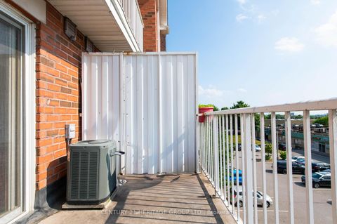 Photo 27 at 24 - 37 Four Winds Drive, York University Heights, Toronto