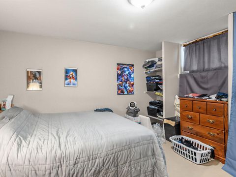 Photo 32 at 981 Avenue Road, Eglinton, Toronto