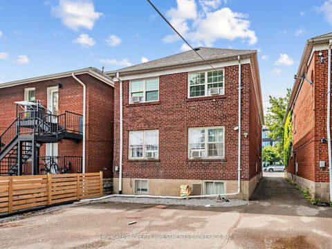 Photo 37 at 981 Avenue Road, Eglinton, Toronto