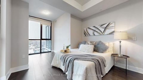 Photo 24 at 325 - 2908 Highway 7 Road, Concord, Vaughan