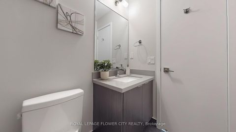 Photo 26 at 325 - 2908 Highway 7 Road, Concord, Vaughan