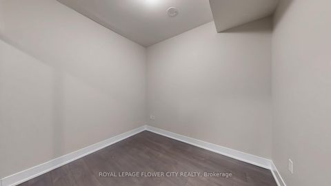 Photo 27 at 325 - 2908 Highway 7 Road, Concord, Vaughan