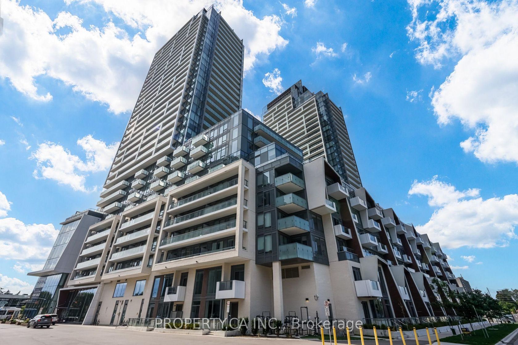 2903 - 8 Olympic Garden Drive, Newtonbrook East, Toronto photo number 2