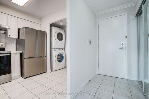 Photo 5 at 639 - 68 Corporate Drive, Woburn, Toronto