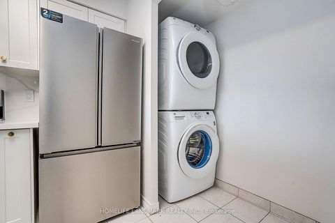 Photo 8 at 639 - 68 Corporate Drive, Woburn, Toronto