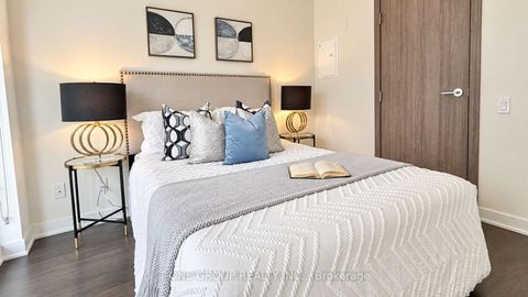 Photo 4 at 1502 - 19 Bathurst Street, Waterfront Communities C1, Toronto