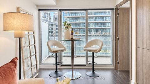 Photo 6 at 1502 - 19 Bathurst Street, Waterfront Communities C1, Toronto