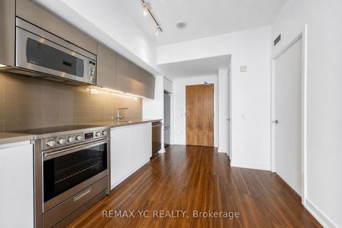 Photo 2 at 4611 - 75 Queens Wharf Road, Waterfront Communities C1, Toronto
