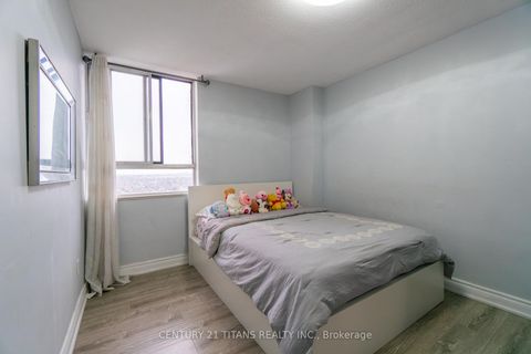 Photo 14 at 3001 - 3 Massey Square, Crescent Town, Toronto