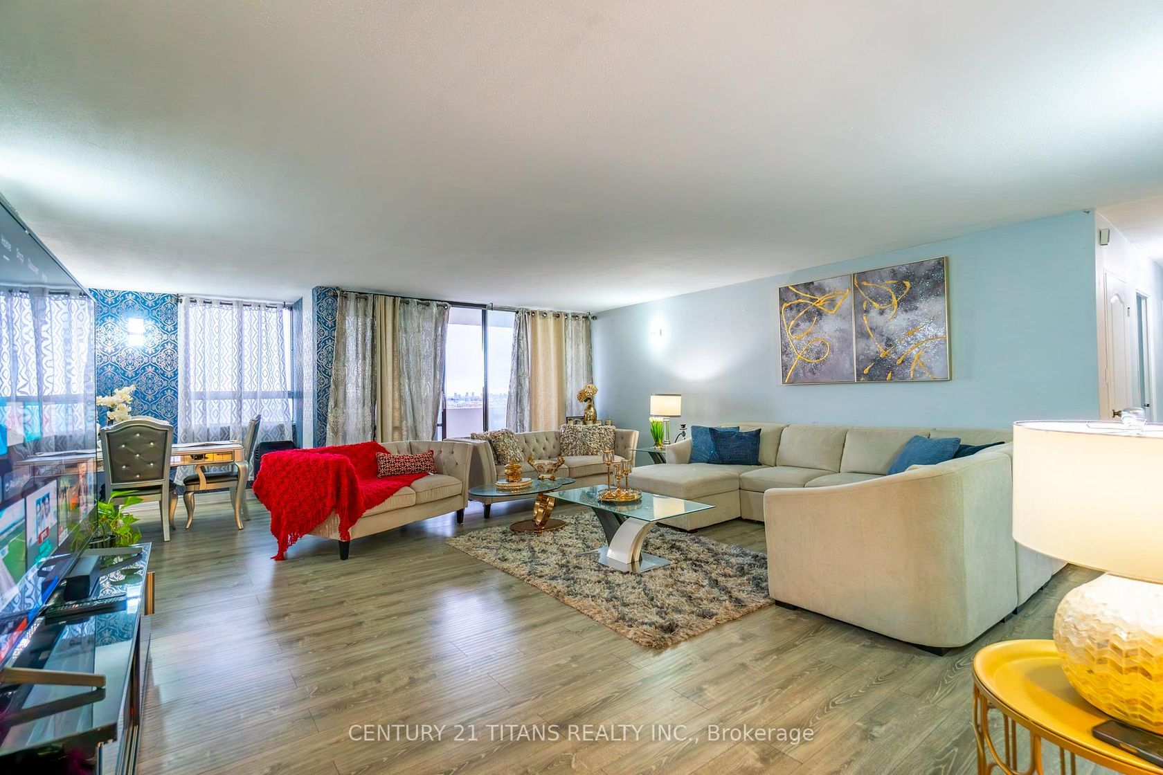 3001 - 3 Massey Square, Crescent Town, Toronto photo 9