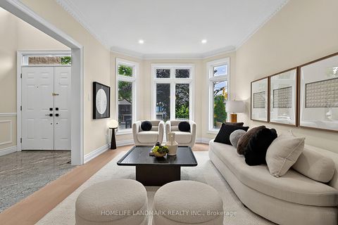 Photo 5 at 162 Byng Avenue, Willowdale East, Toronto