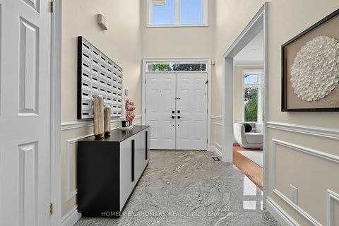 Photo 6 at 162 Byng Avenue, Willowdale East, Toronto