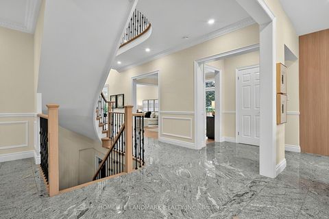 Photo 18 at 162 Byng Avenue, Willowdale East, Toronto