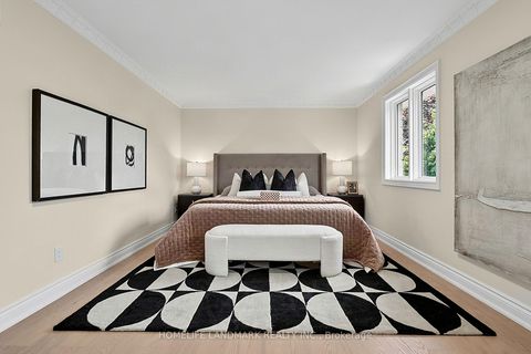 Photo 23 at 162 Byng Avenue, Willowdale East, Toronto