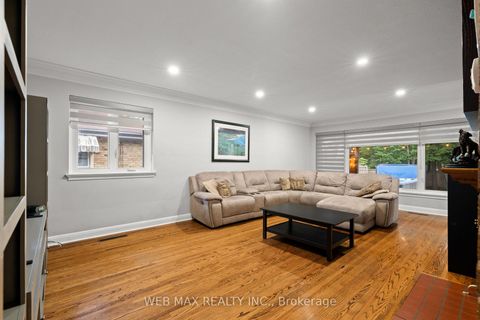 Photo 6 at 14 Howarth Avenue, Maryvale, Toronto