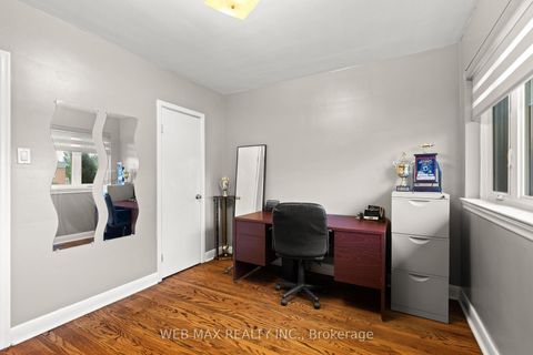 Photo 17 at 14 Howarth Avenue, Maryvale, Toronto