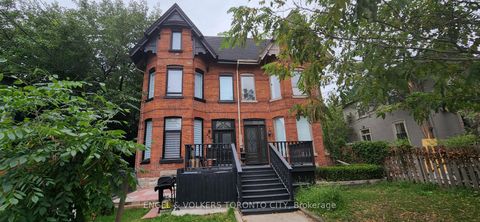Photo 1 at 298 Seaton Street, South St. James Town, Toronto