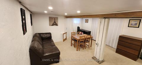 Photo 16 at 298 Seaton Street, South St. James Town, Toronto
