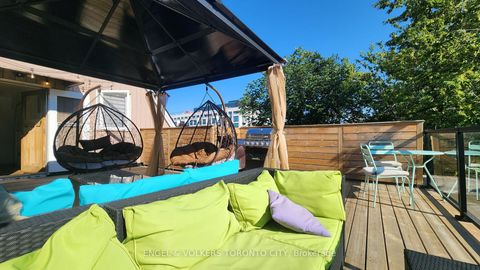 Photo 38 at 298 Seaton Street, South St. James Town, Toronto