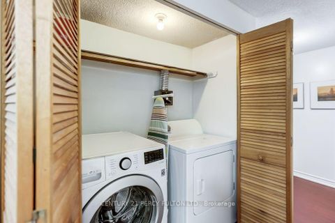 Photo 17 at 1406 - 299 Mill Road, Markland Wood, Toronto