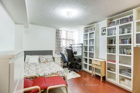 Photo 18 at 1406 - 299 Mill Road, Markland Wood, Toronto