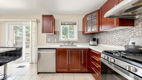 Photo 12 at 13 Quietbrook Crescent, Rouge E11, Toronto