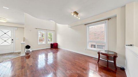 Photo 14 at 13 Quietbrook Crescent, Rouge E11, Toronto