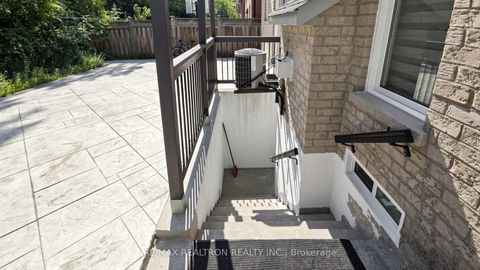 Photo 40 at 13 Quietbrook Crescent, Rouge E11, Toronto