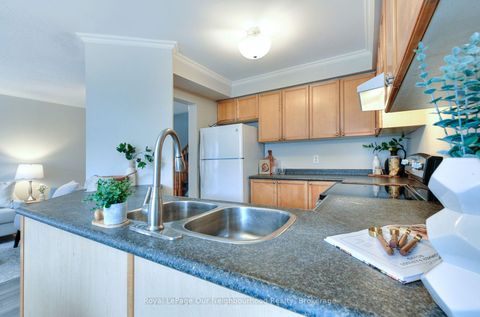 Photo 5 at 38 Wilkins Crescent, Courtice, Clarington