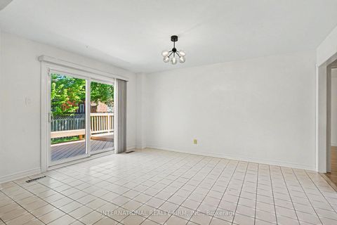 Photo 6 at 46 Heath Street, Doncrest, Richmond Hill