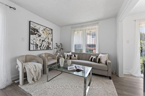 Photo 10 at 6 Damascus Drive, Clairville, Toronto