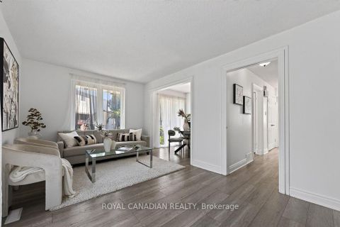 Photo 14 at 6 Damascus Drive, Clairville, Toronto