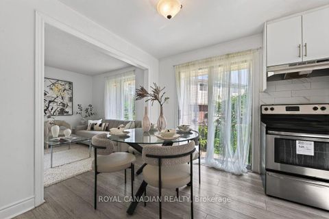 Photo 17 at 6 Damascus Drive, Clairville, Toronto