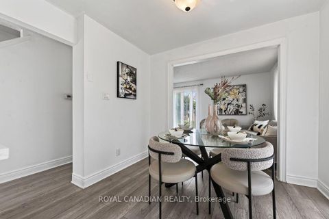 Photo 19 at 6 Damascus Drive, Clairville, Toronto