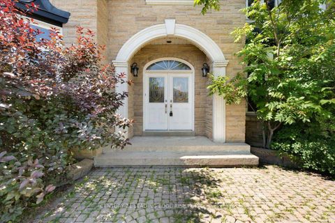 Photo 2 at 22 Fern Avenue, Langstaff, Richmond Hill