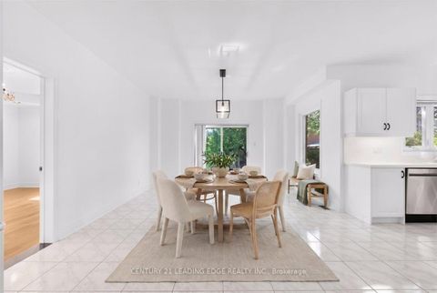 Photo 13 at 22 Fern Avenue, Langstaff, Richmond Hill