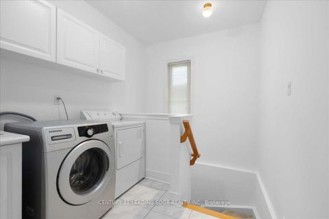 Photo 18 at 22 Fern Avenue, Langstaff, Richmond Hill