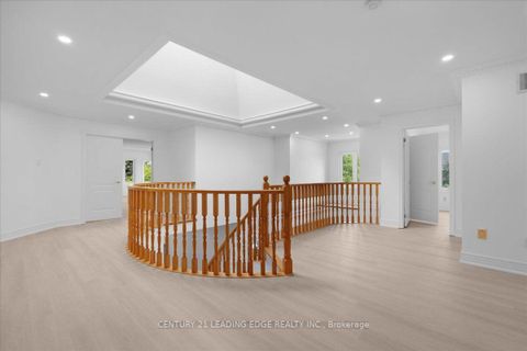 Photo 19 at 22 Fern Avenue, Langstaff, Richmond Hill
