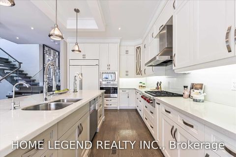 Photo 9 at 272 Hillcrest Avenue, Willowdale East, Toronto